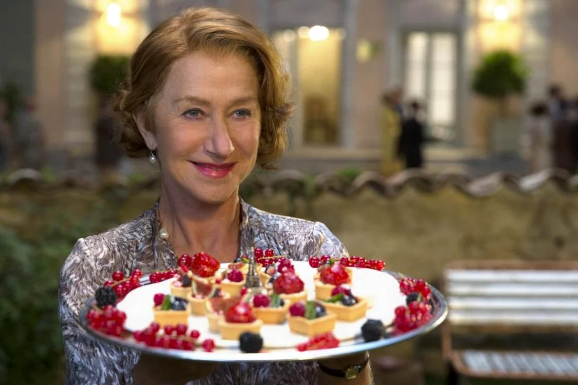 Hellen
Mirren joacă rolul unei patroane înţepate pregătită să scoată
din peisajul gastronomic local franţuzesc orice nou competitor FOTO
cinemagia.ro