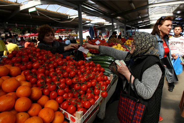 Cei care cultivă legume şi fructe vor încasa peste 80.000 de lei 