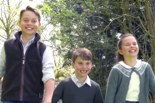 Prințul George, Prințesa Charlotte și Prințul Louis 