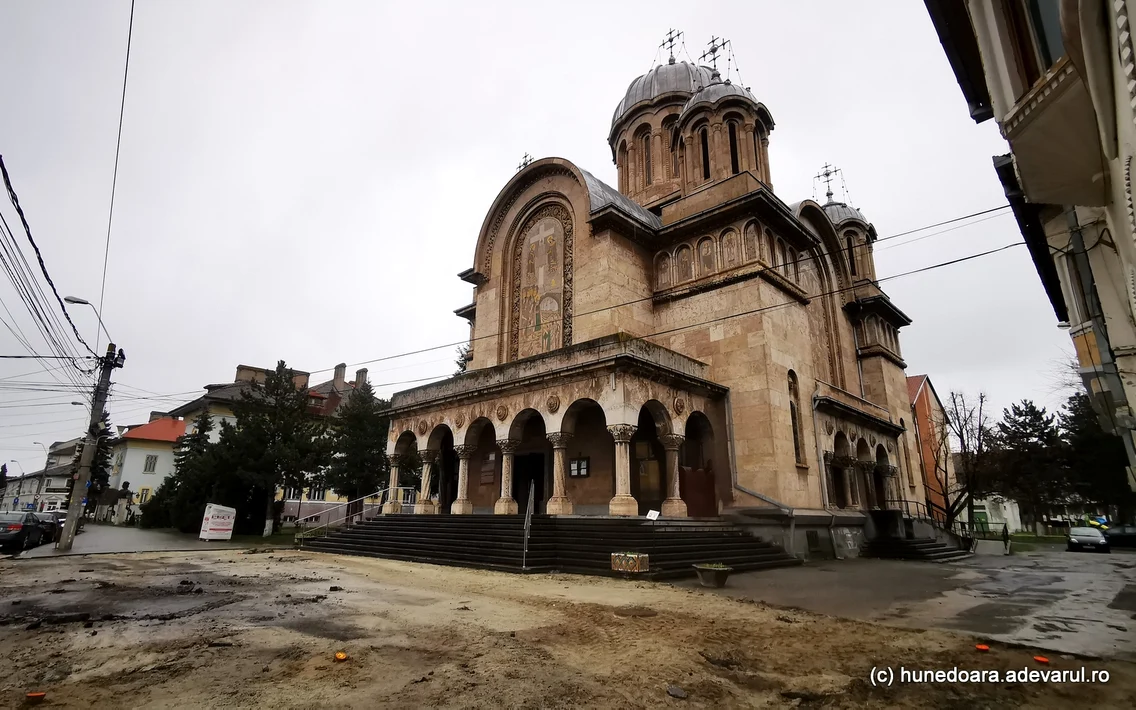Hunedoara  Centrul vechi  Foto Daniel Guță (94) jpg