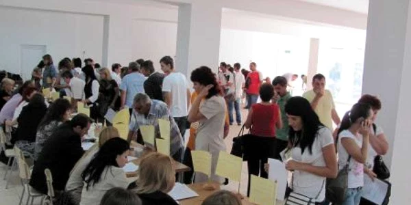 Persoanele care sunt în căutarea unui loc de muncă pot cere detalii direct la sediul AJOFM Ialomița