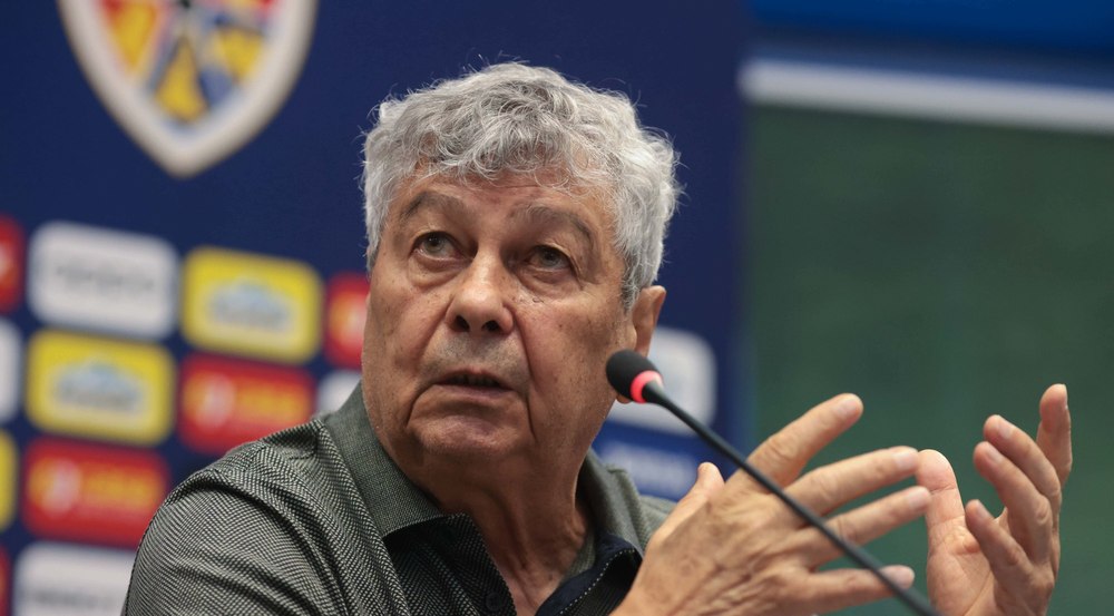 Selecționerul Lituaniei, supărat pe ajutorul dat de arbitri României. Mircea Lucescu l-a pus la punct