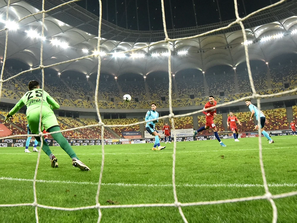 
    Darius Olaru a izbutit un nou gol cu piciorul stâng, al  4-lea din acest campionatFoto: sportpictures.eu  