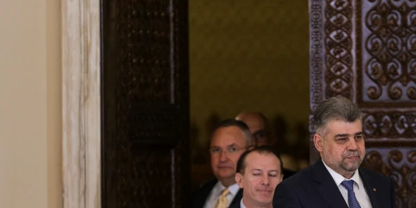 Depunere jurământ ministru Investiţii Protecte Europene şi ministru Cercetare - Nicolae Ciucă - Florin Cîţu - Marcel Ciolacu - 3 mai 2022 / FOTO Inquam Photos / Octav Ganea