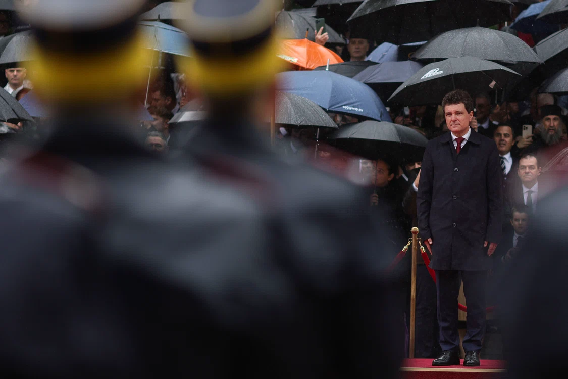 Vremuri grele. N. Dan va avea sarcina de a schimba imaginea țării. FOTO Inquam Photos / Octav Ganea