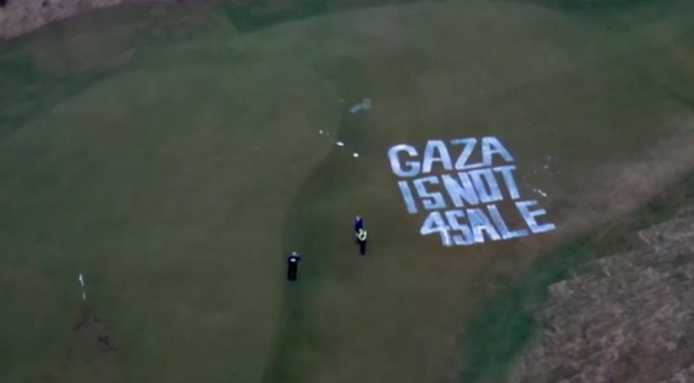 Donald Trump, înfruntat: și-a găsit „nașii” în Europa. Activiștii i-au distrus terenul de golf din Scoția