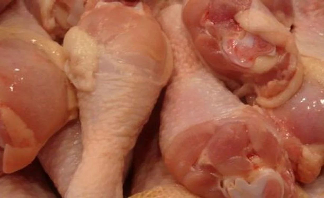 
    O parte din cantitatea de carne expirată a fost retrasă de pe piață (foto: Adevarul)  