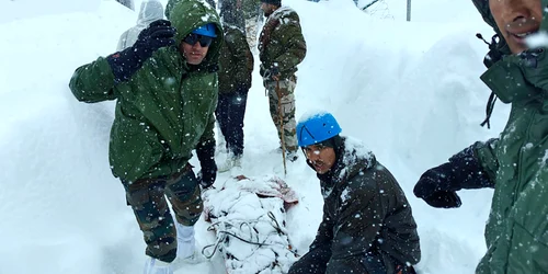 Avalanșă în Himalaya FOTO AFP / Department of Information and Public Relations (DIPR) Uttarakhand
