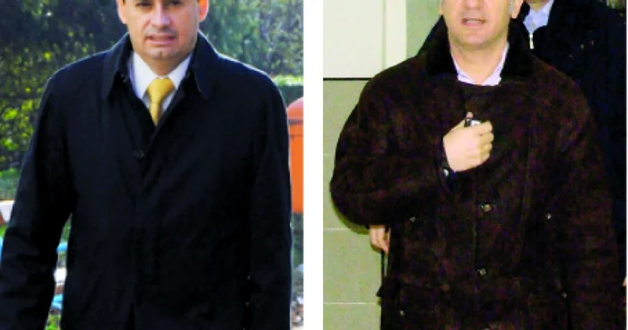 Gheorghe Falcă (stânga) şi inculpaţii apăraţi de Cătălin Dancu (dreapta) au venit în faţa instanţei de judecată