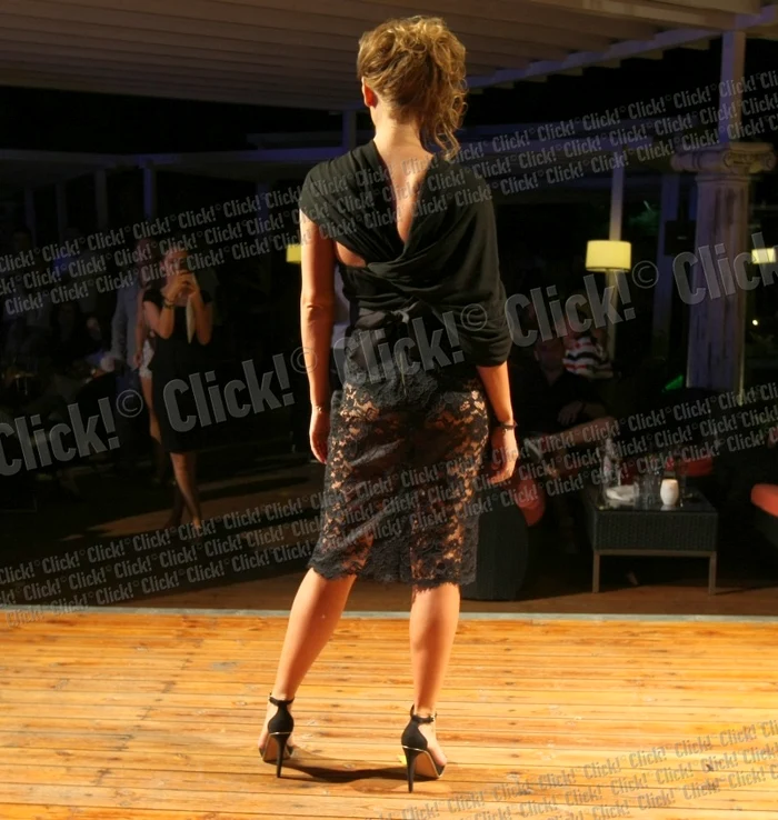 Roxana Ionescu a defilat pentru Doina Levintza. (Foto: Dorin Constanda)