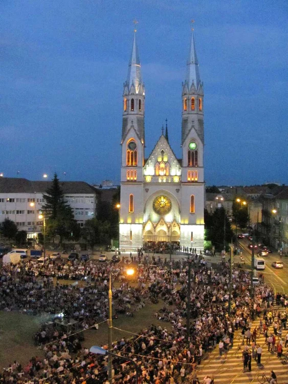 Filarmonica Banatul în Piaţa Bălcescu FOTO Ştefan Both