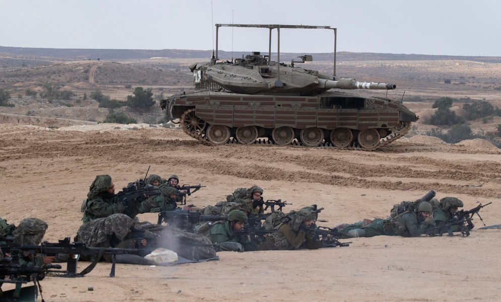 Armata israeliană își intensifică operațiunile în sudul Fâșiei Gaza: Orașul Khan Yunis, ținta bombardamentelor 
