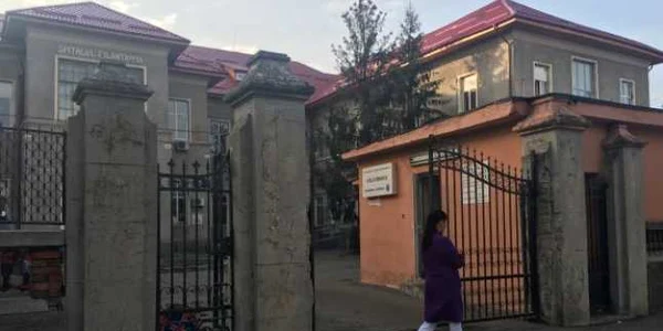 Avocatul Poporului s-a autosesizat în cazul pacienţilor morţi  