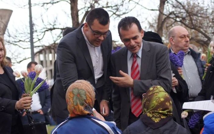 Ludovic Orban cu Ovidiu Raeţchi, FOTO Facebook/Ovidiu Raeţchi