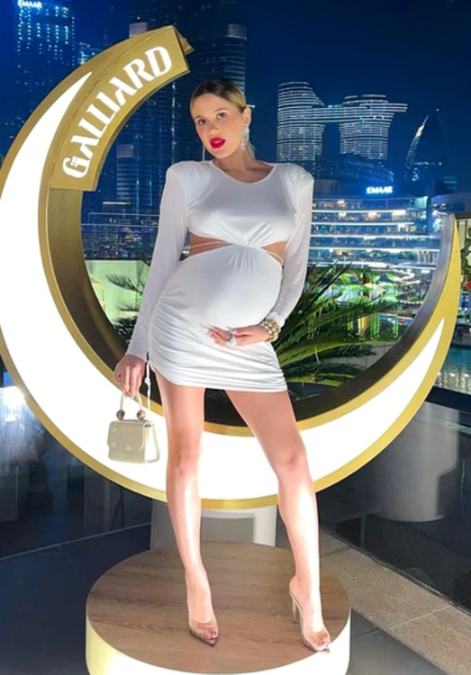 Emily Burghelea se bucură de vacanța în Dubaifoto: Facebook