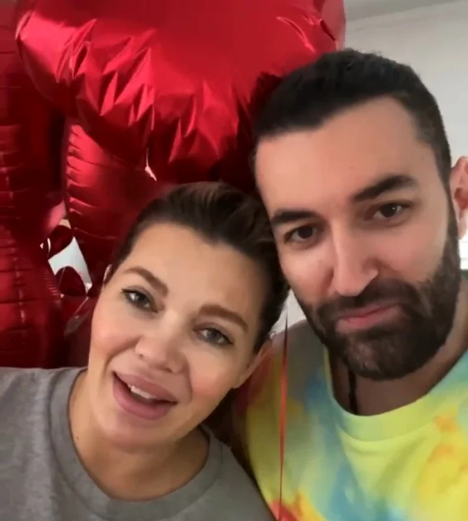Smiley și Gina au devenit părinți pe 9 martiefoto: Instagram