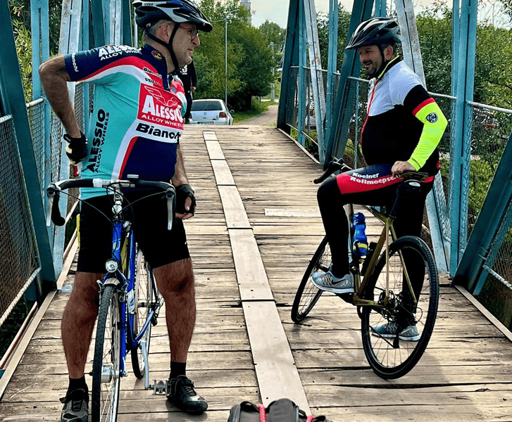 Sârbii care au pedalat până la Timișoara, pe pista de biciclete: „Un adevărat spectacol!“  