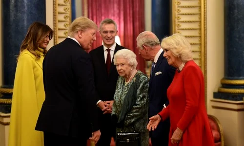 regina elisabeta donald trump jpeg