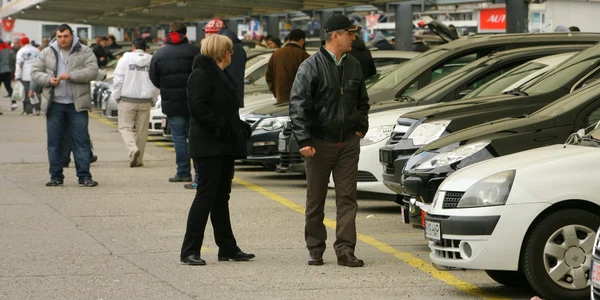 Importatorii de maşini second-hand vor avea cel mai mult de câştigat de pe urma introducerii timbrului de mediu FOTO Adevărul