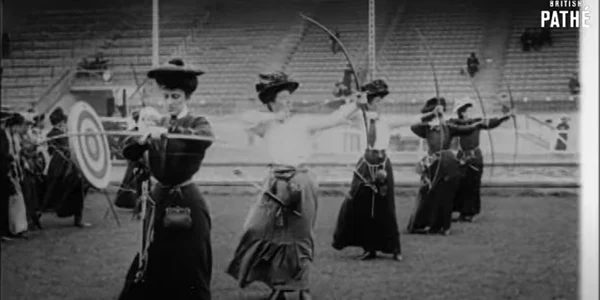 1908 – Femeile au concurat pentru prima dată la Jocurile Olimpice moderne FOTO Captură Video  png