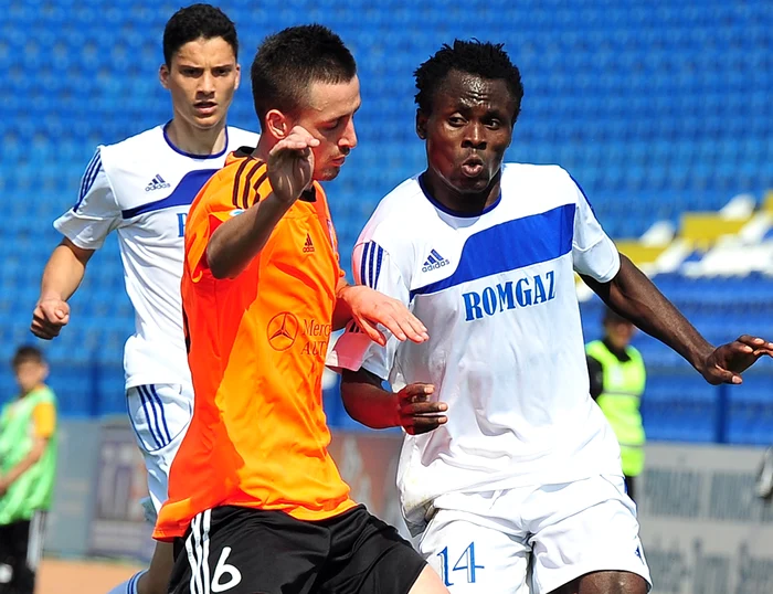 Paul Abba a venit în România plin de speranţe. Acum doarme prin parcuri