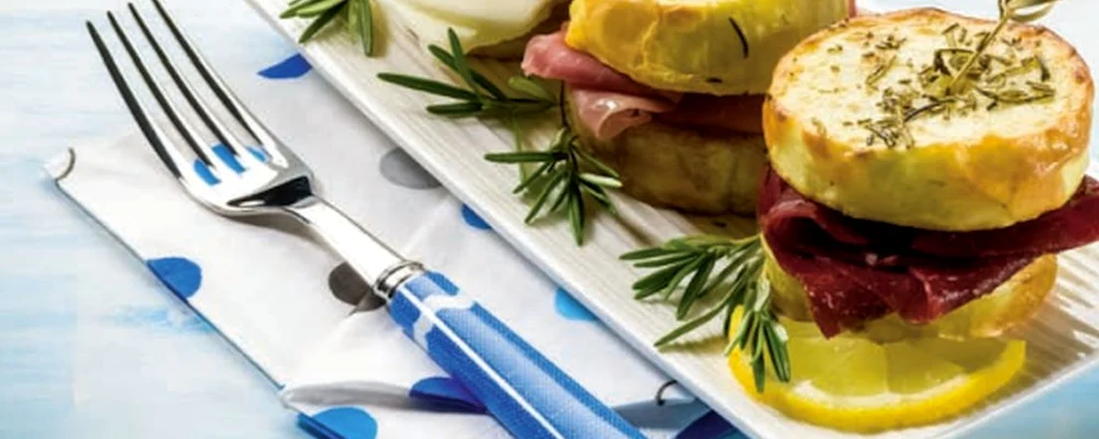 minisenvisuri din cartof si bresaola jpg