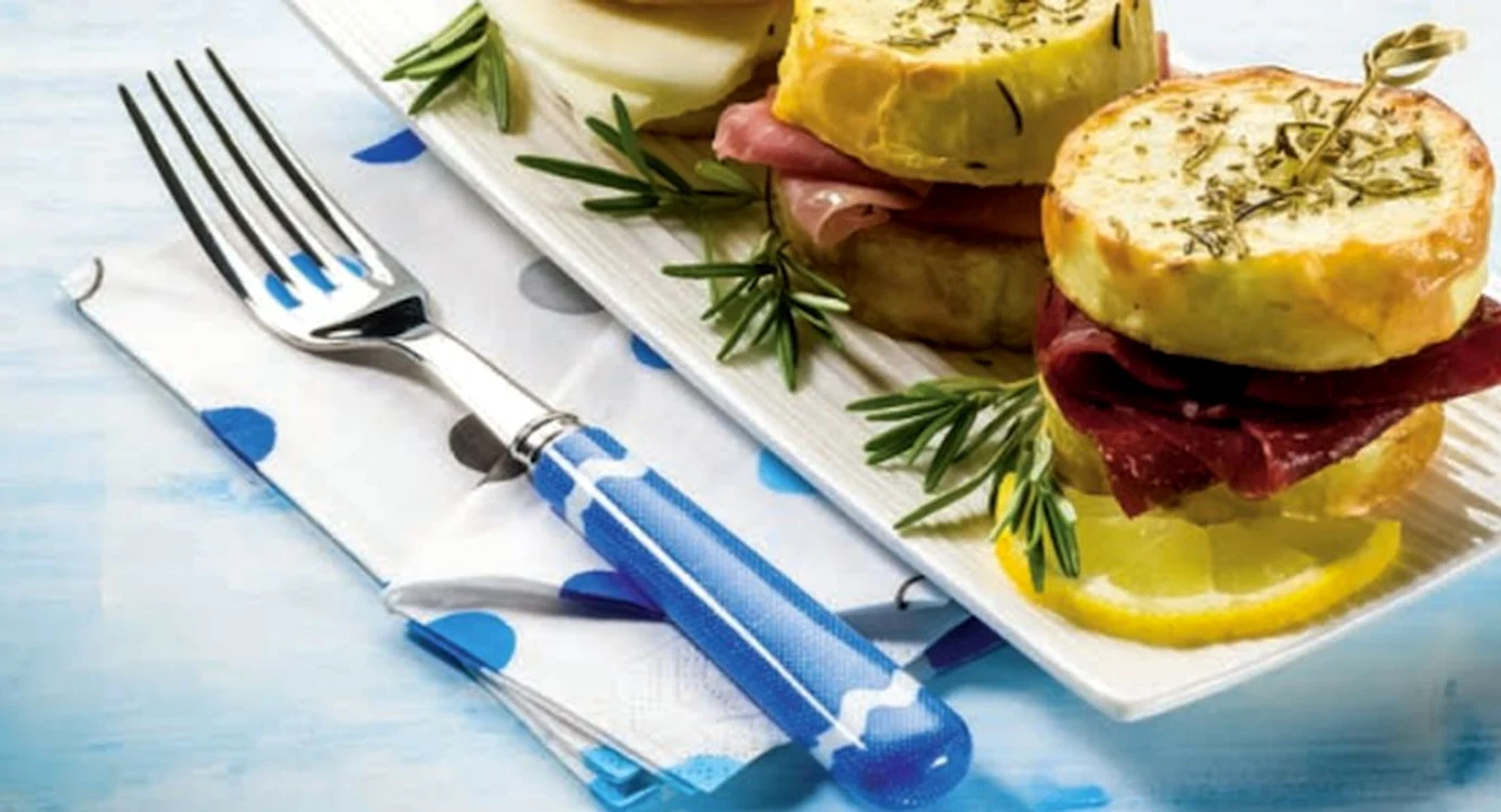 minisenvisuri din cartof si bresaola jpg