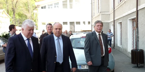 Pinalti si Tarata