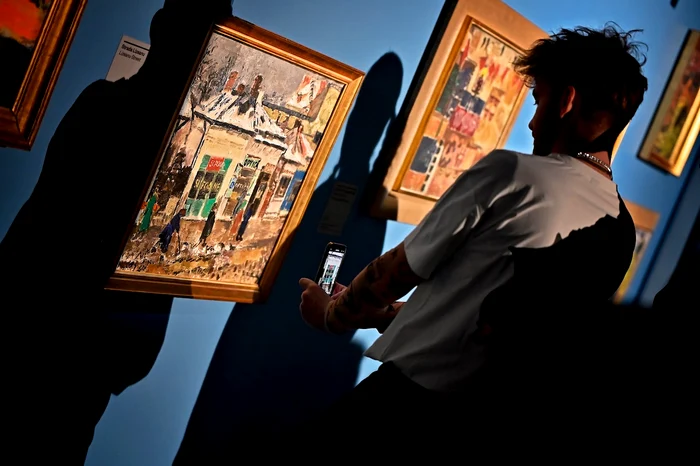 Art Safari lansează #SăptămânaFărăTelefoane - un manifest pentru deconectarea de la ecrane și reconectarea cu arta în timpul vizitelor în expoziții
