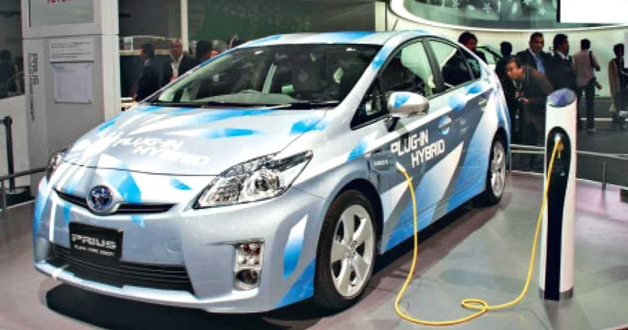 Viitoarea maşină 100% electrică trebuie să stea o sută de minute în priză pentru încărcarea completă a bateriei
