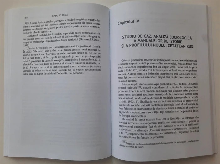 Cartea „Profesorul Putin”: politică și curriculum identitar în Rusia postsovietică, București, 2023