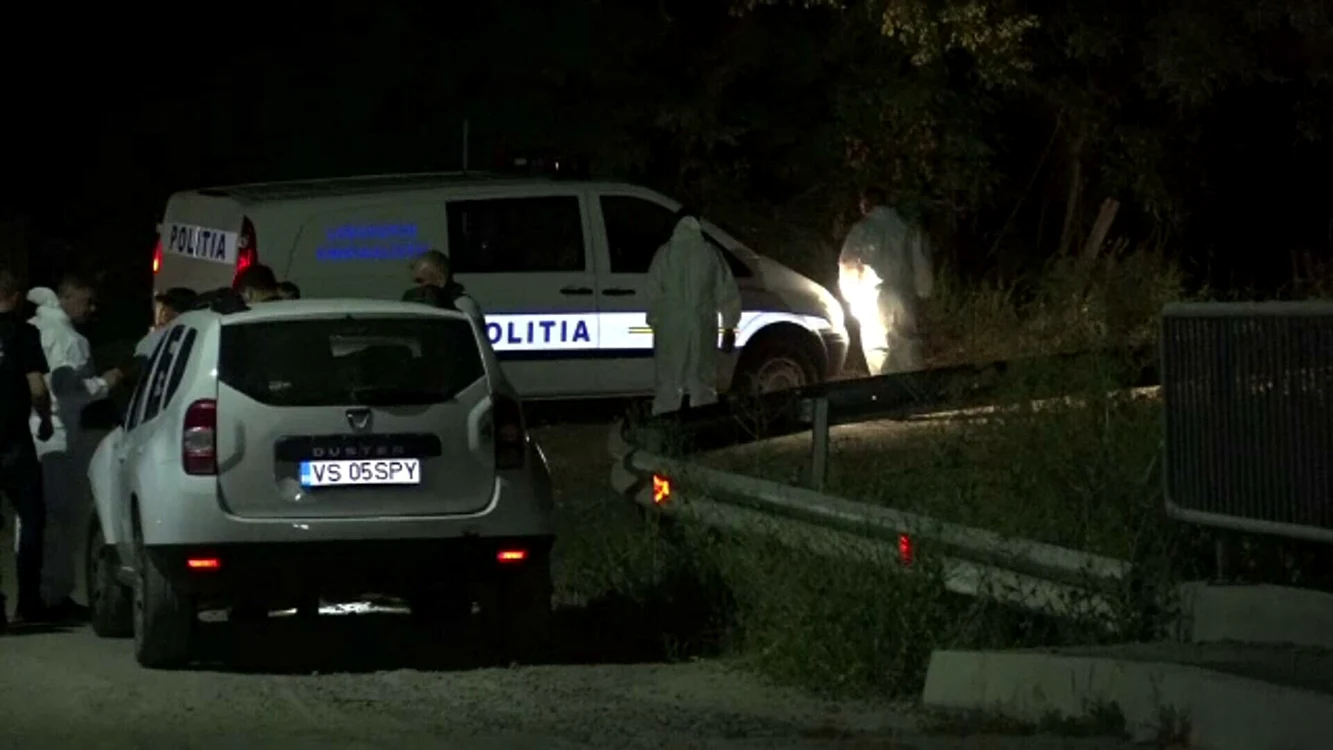 Mai multe echipaje de poliţie au mers la faţa locului