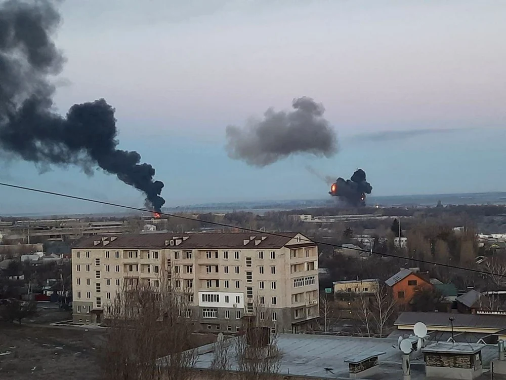 Clădiri militare atacate în Harkov