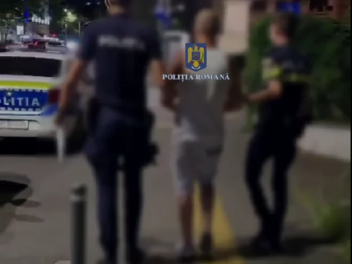 Bărbatul suspectat de furtul mașinii/FOTO: Poliția Română