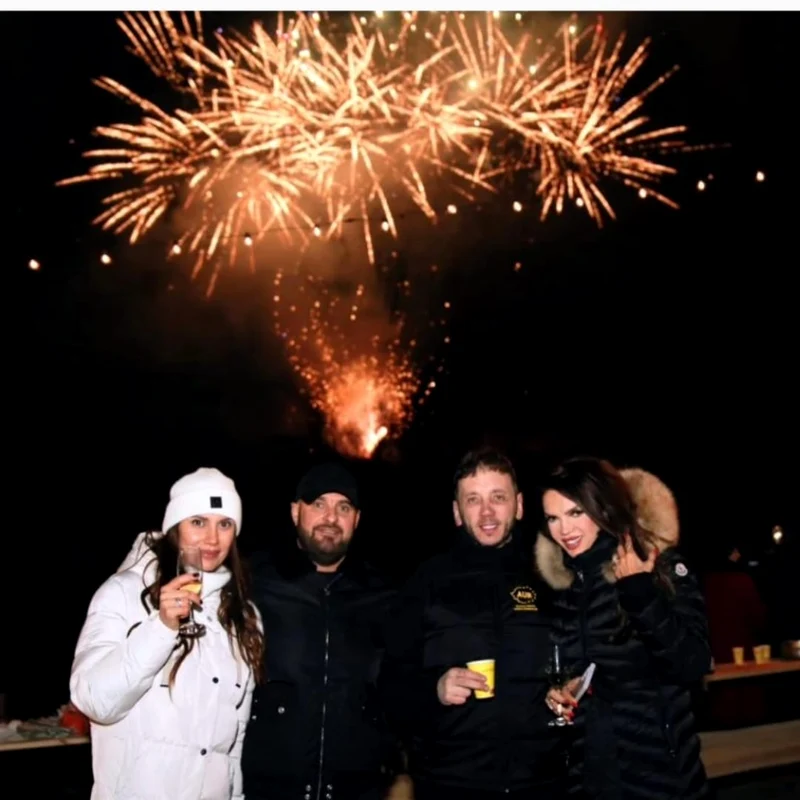 Cristina Spătar, Revelion de poveste alături de cei dragi. Sursă: Instagram