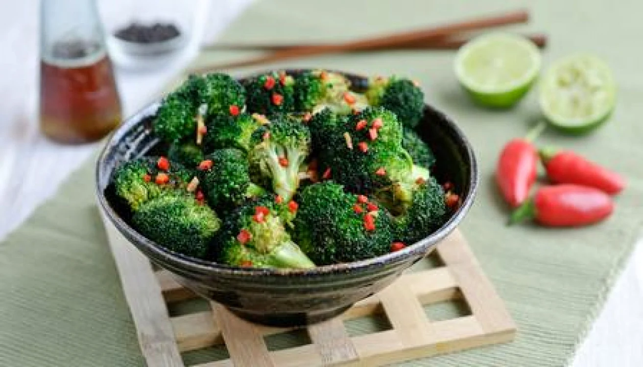Broccoli cu usturoi şi ardei iute FOTO BBC Good Food