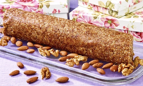 salam de biscuiti cu nuci si migdale jpeg
