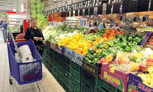 50% din legumele,  fructele, ouăle,  carnea, mierea, lactatele şi pâinea din supermarketuri vor fi produse în România jpeg