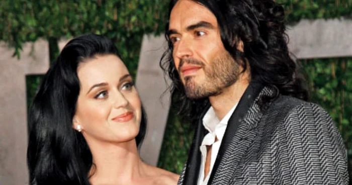 Russell Brand a cerut-o în căsătorie pe Katy Perry în decembrie 2009, în locul în care s-a desfăşurat ceremonia 