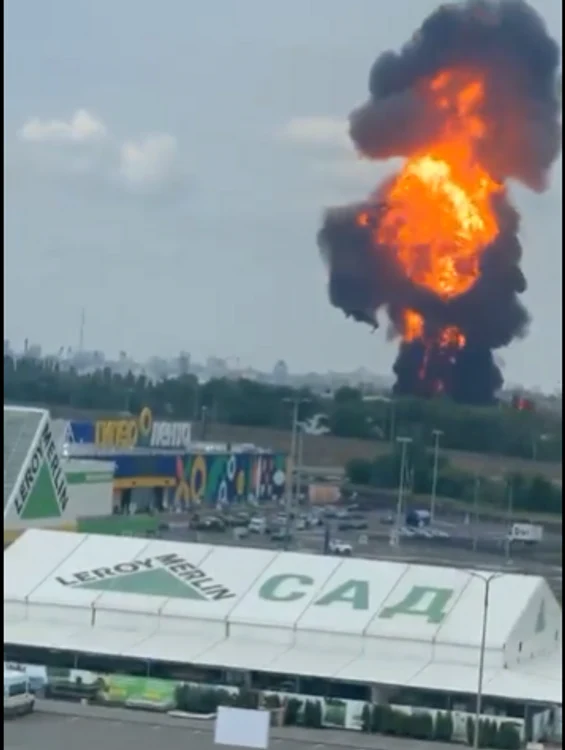 Depozit de combustibil, aruncat în aer la Voronej FOTO Captură