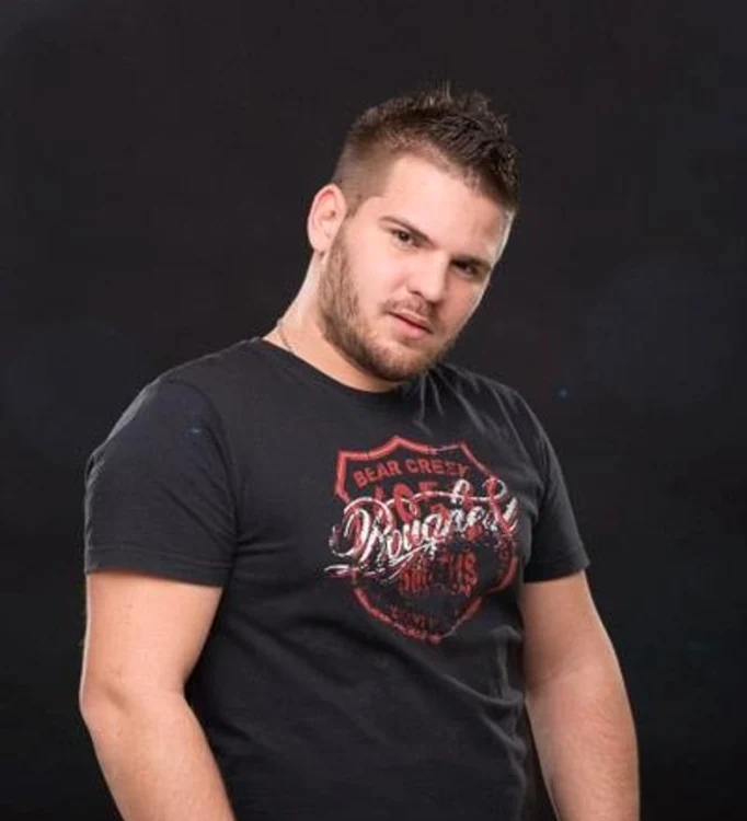 
    Alex Dumitrache are 32 de aniFoto: arhiva personală  