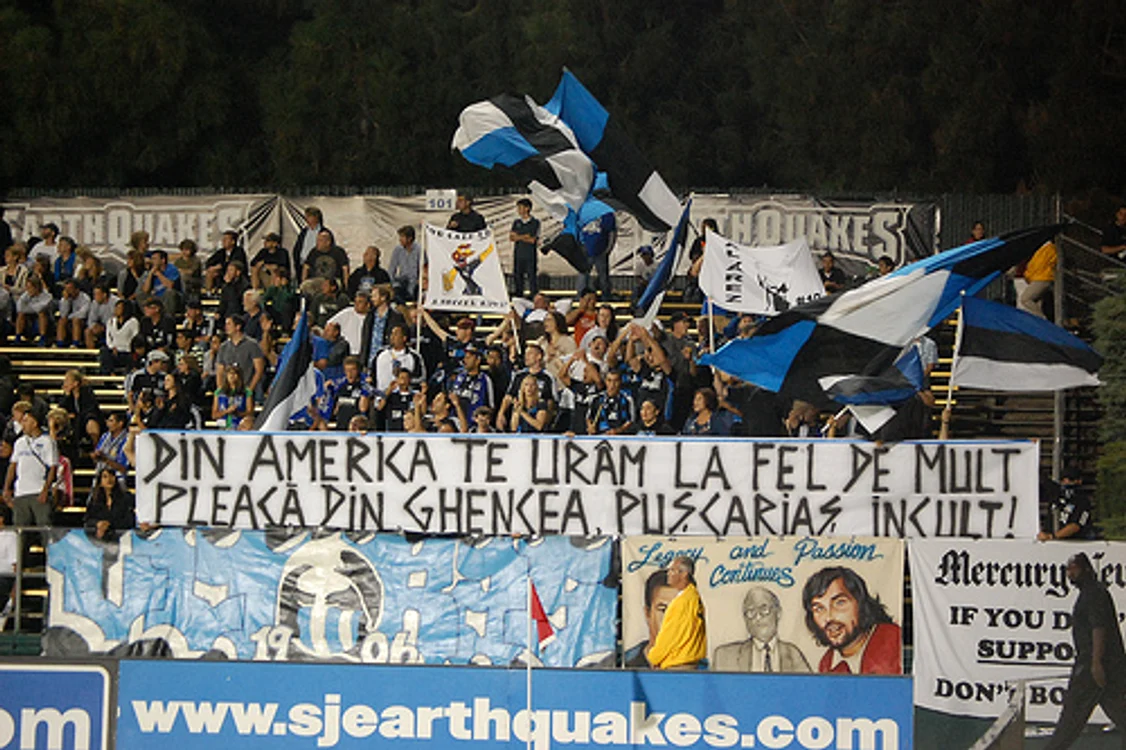 FOTBAL: Steaua neagă acuzele fanilor