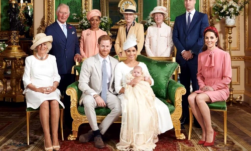 Meghan Markle şi prinţul Harry si au botezat copilul jpeg