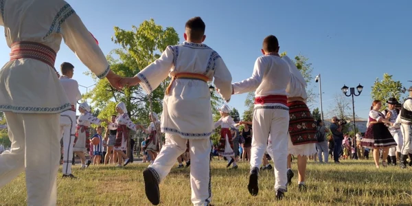 festivalul naţional căluşul românesc slatina 2022 - foto alina mitran