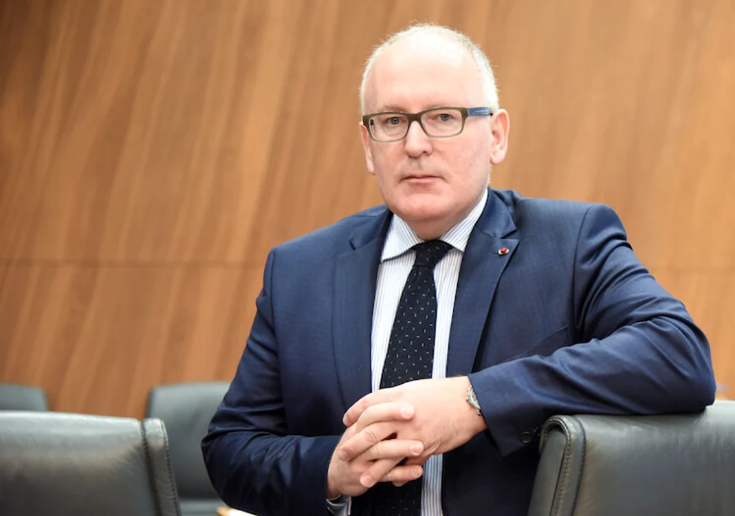Prim-vicepreşedintele Comisiei Europene Frans Timmermans este îngrijorat de evoluția independenţei sistemului judiciar din România