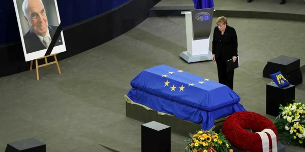 Angela Merkel - Helmut Kohl FOTO Getty 