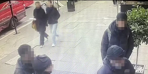 tineri mascati londra jpg