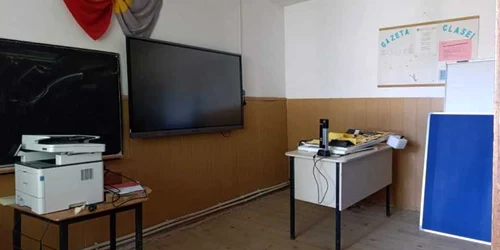 scoala din comuna bisoca buzau jpg