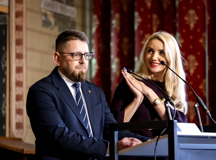 Procurorii Rareș Stan și Daniela Buruiană FOTO AFP