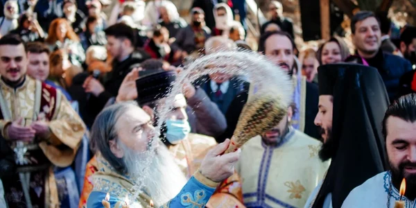 IPS Teodosie arhiepiscopul Tomisului la apa Iordanului Sursa Facebook Arhiepiscopia Tomisului